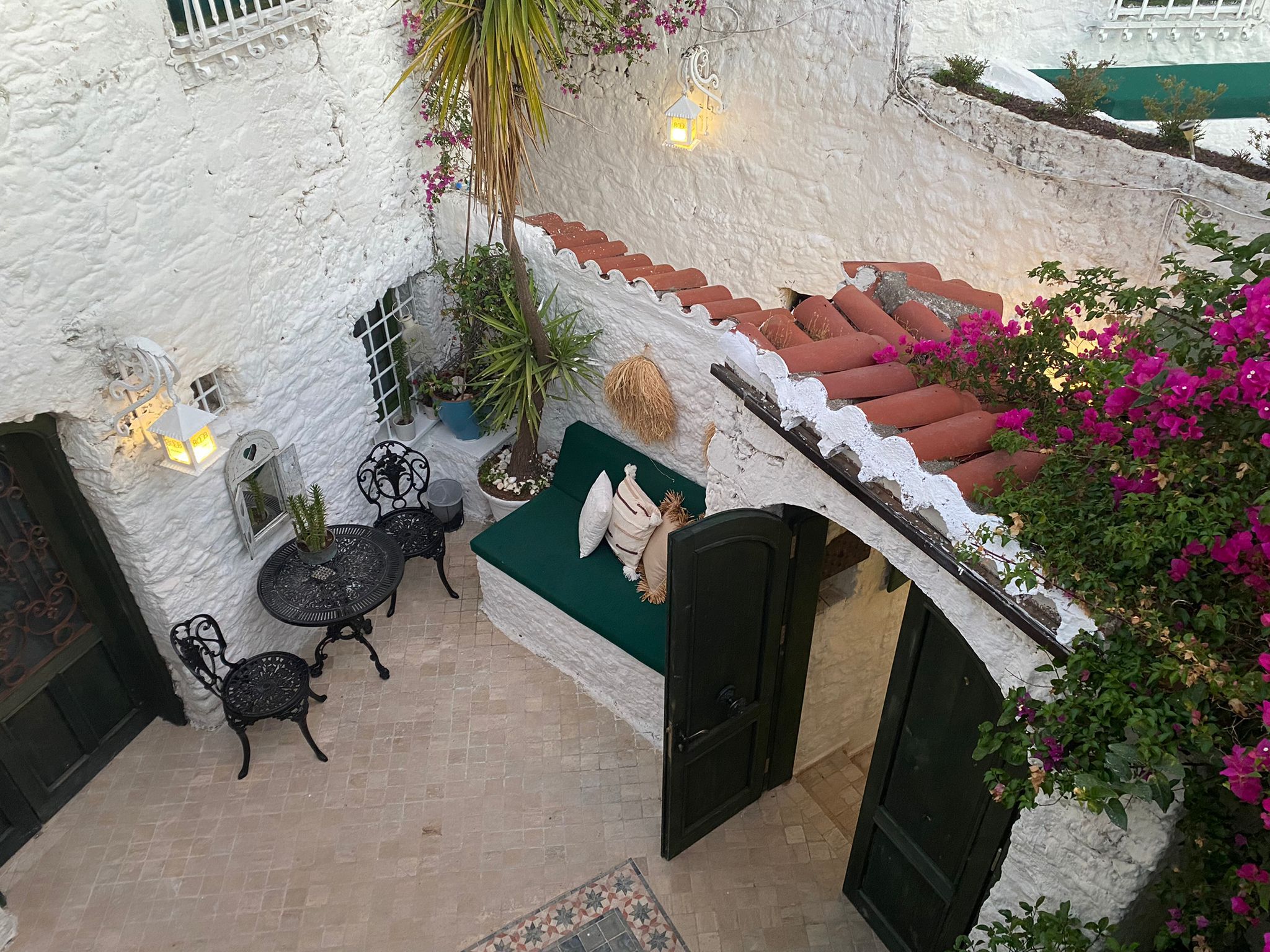 White Antique House — Marmaris kale içi restore taş ev, fotoğraf 5
