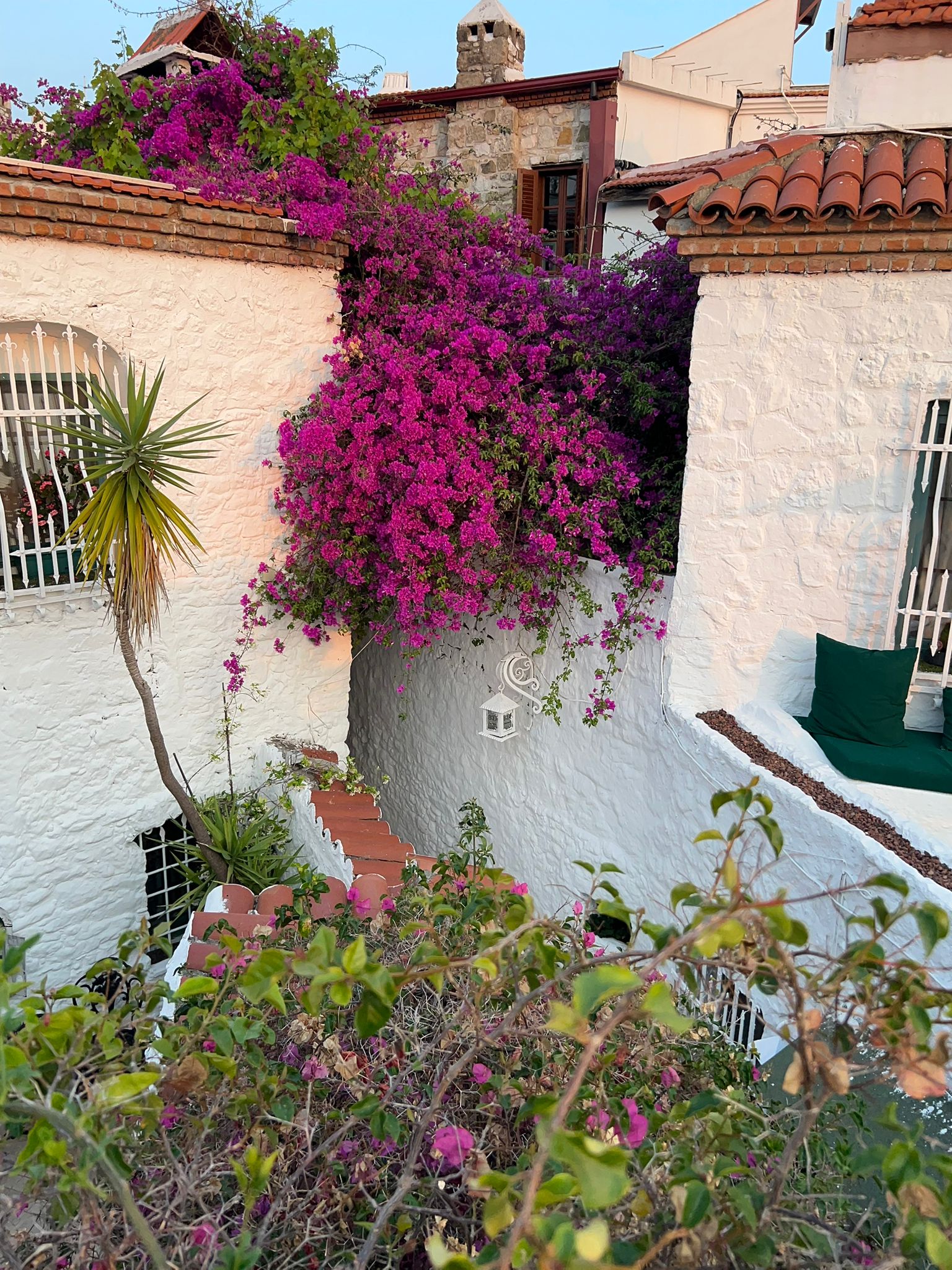 White Antique House — Marmaris kale içi restore taş ev, fotoğraf 8