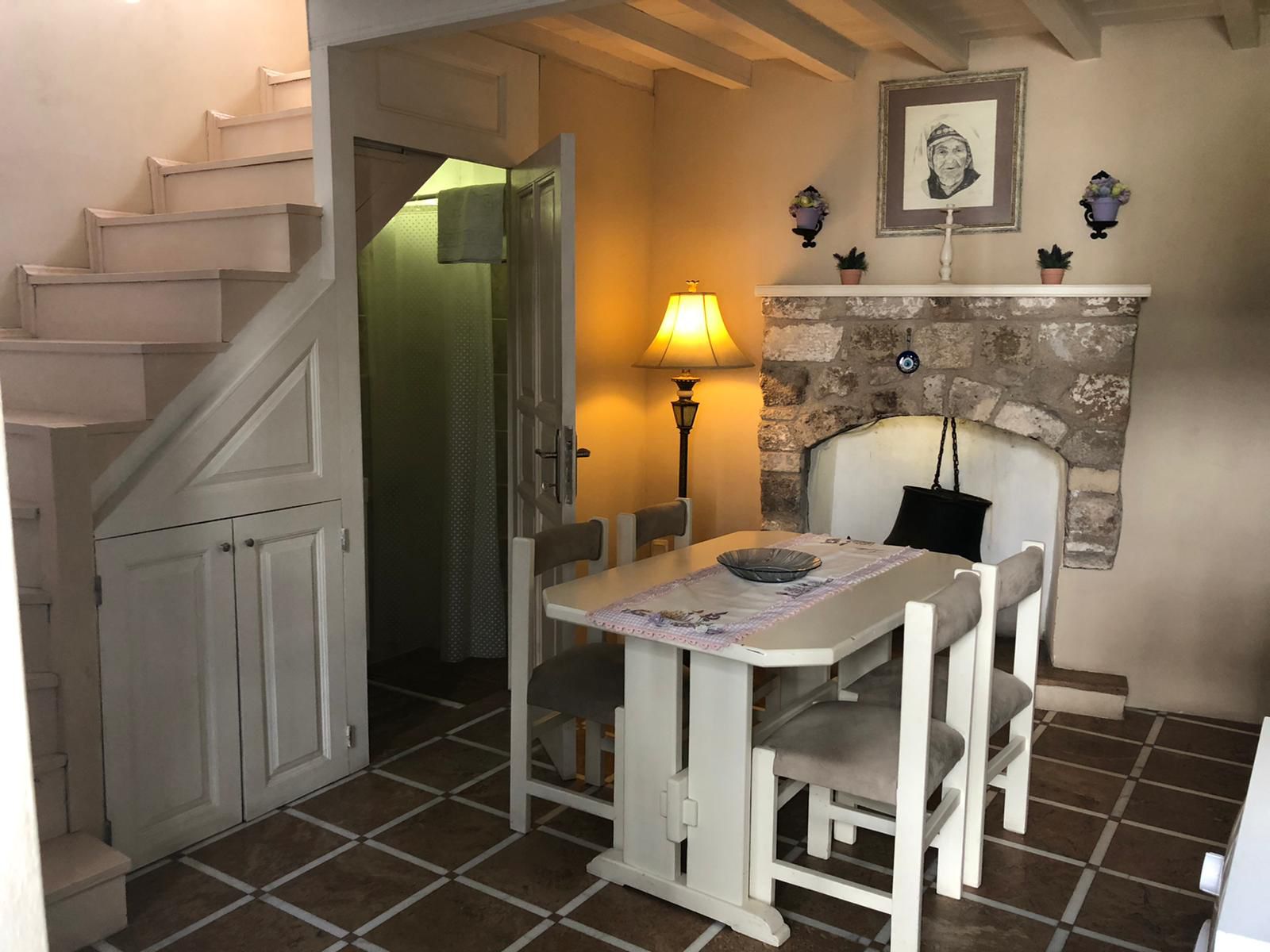Secret House — Marmaris kale içi restore taş ev, fotoğraf 8